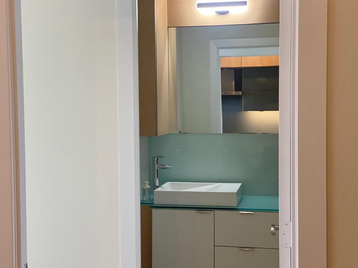Grand View 2Br/2Ba Condos Cn Tower,Union,Tiff/Mtcc Toronto Luaran gambar