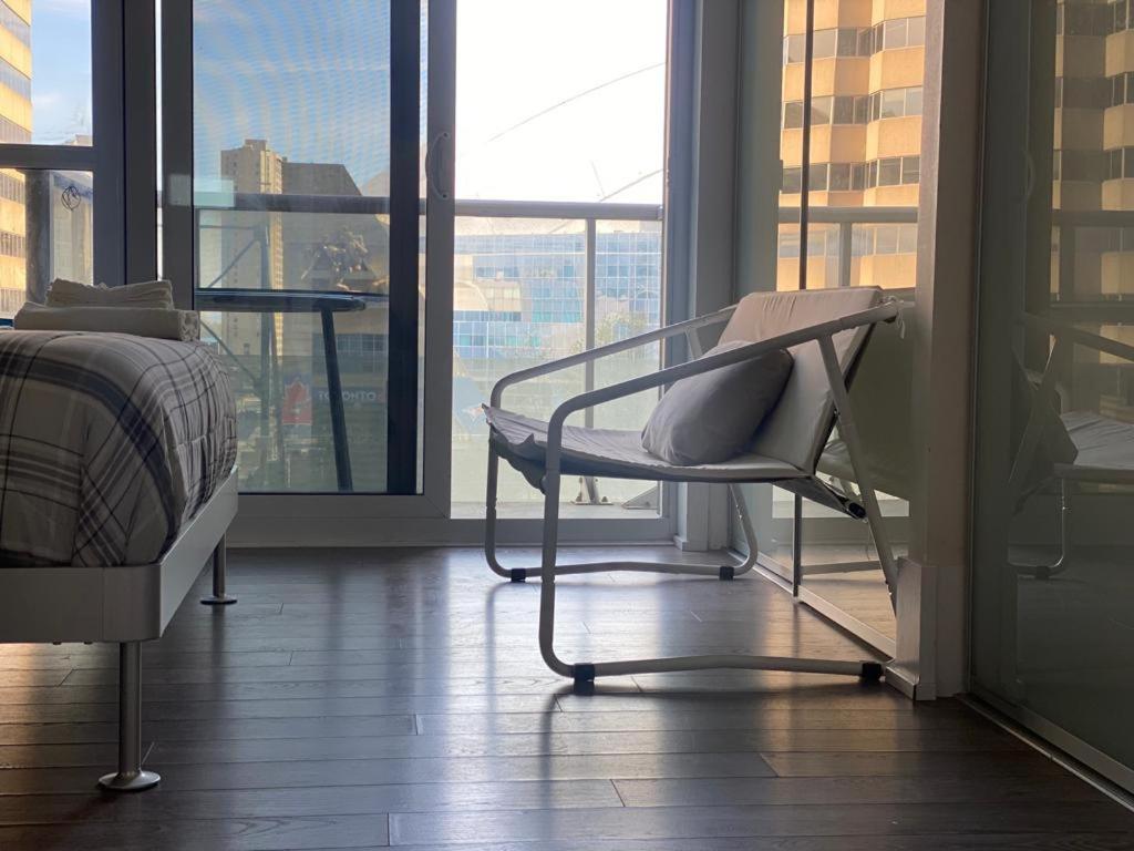 Grand View 2Br/2Ba Condos Cn Tower,Union,Tiff/Mtcc Toronto Luaran gambar