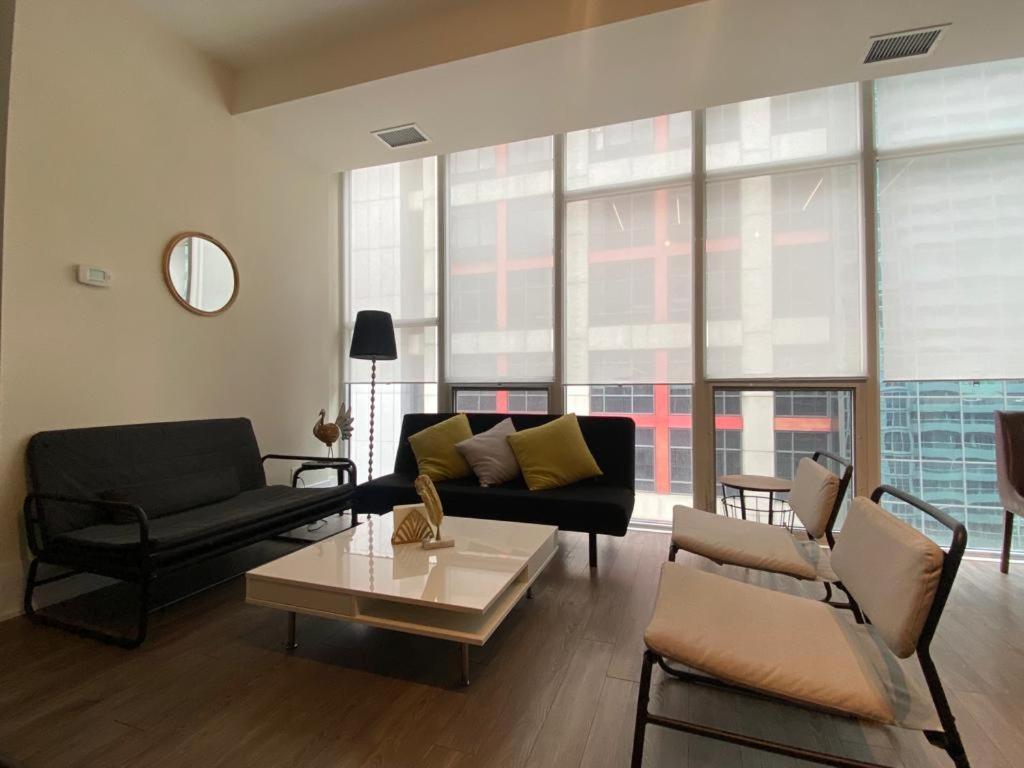 Grand View 2Br/2Ba Condos Cn Tower,Union,Tiff/Mtcc Toronto Luaran gambar