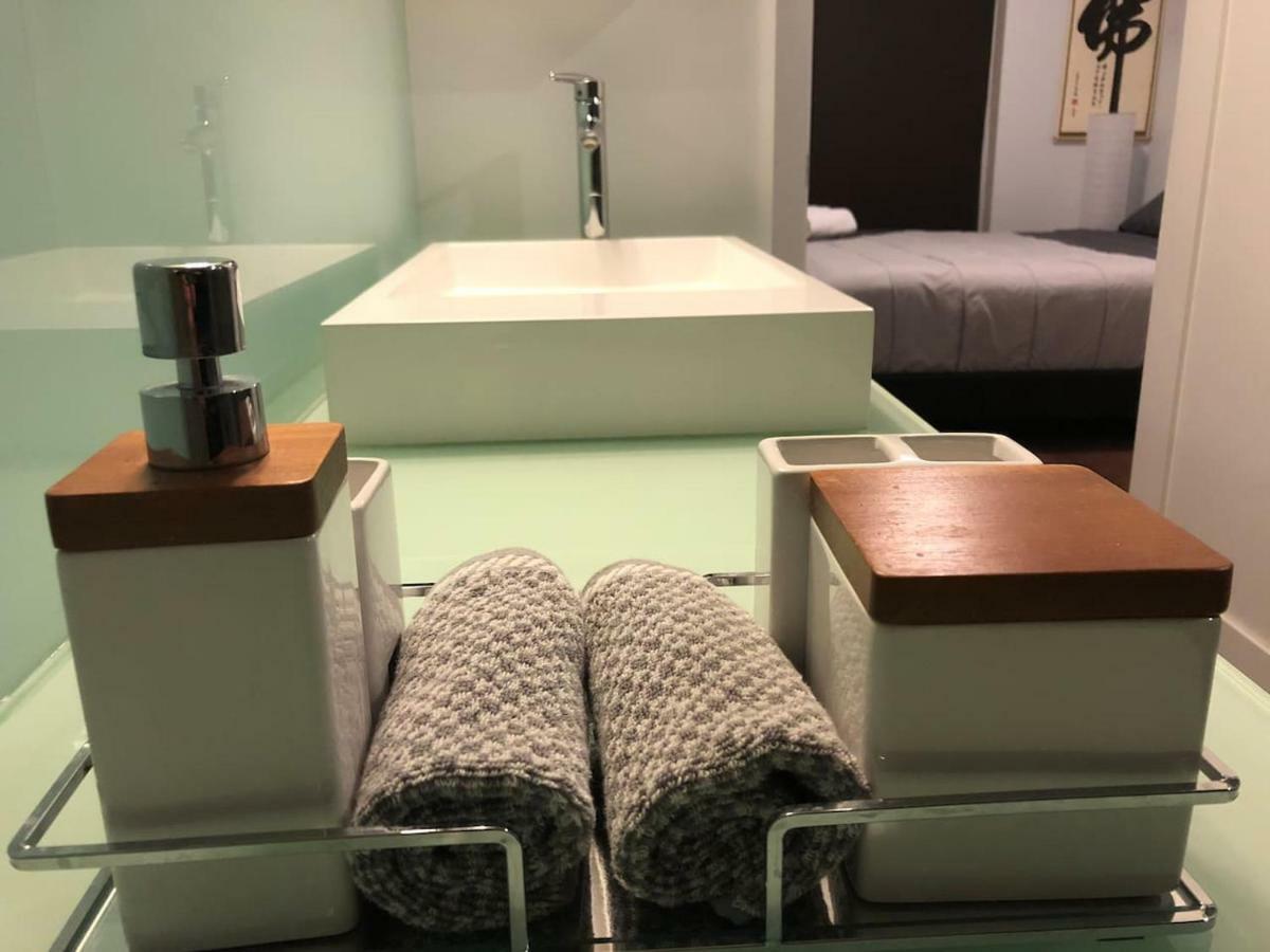 Grand View 2Br/2Ba Condos Cn Tower,Union,Tiff/Mtcc Toronto Luaran gambar